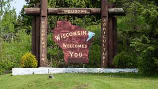 Wisconsin welcome sign