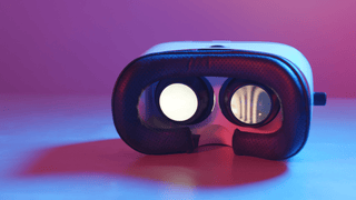 Virtual reality headset
