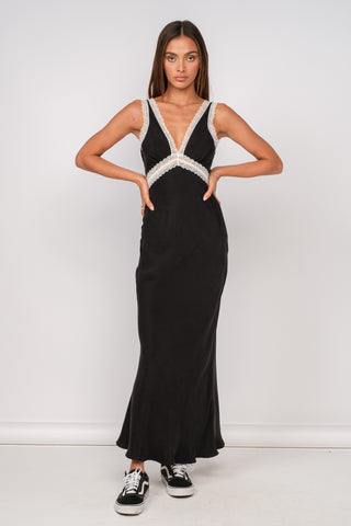 Easy Glam Lace Maxi