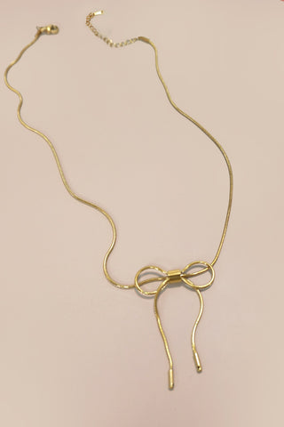 Cutesy Gold Bow Necklace