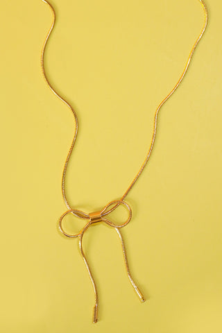 Cutesy Gold Bow Necklace