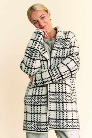 Winter-Ready Plaid Statement Coat